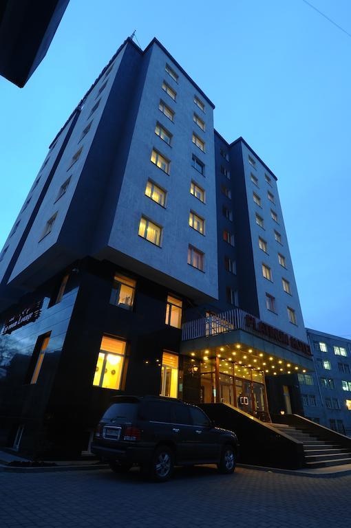 Platinum Hotel אולן בטור מראה חיצוני תמונה