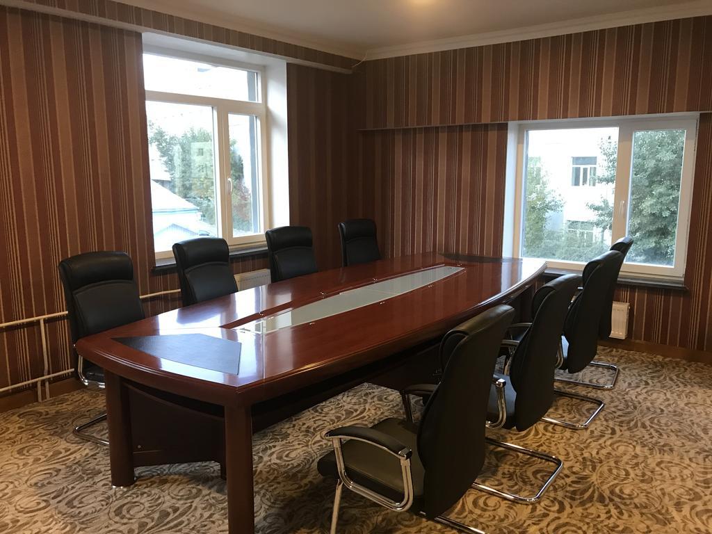 Platinum Hotel אולן בטור מראה חיצוני תמונה