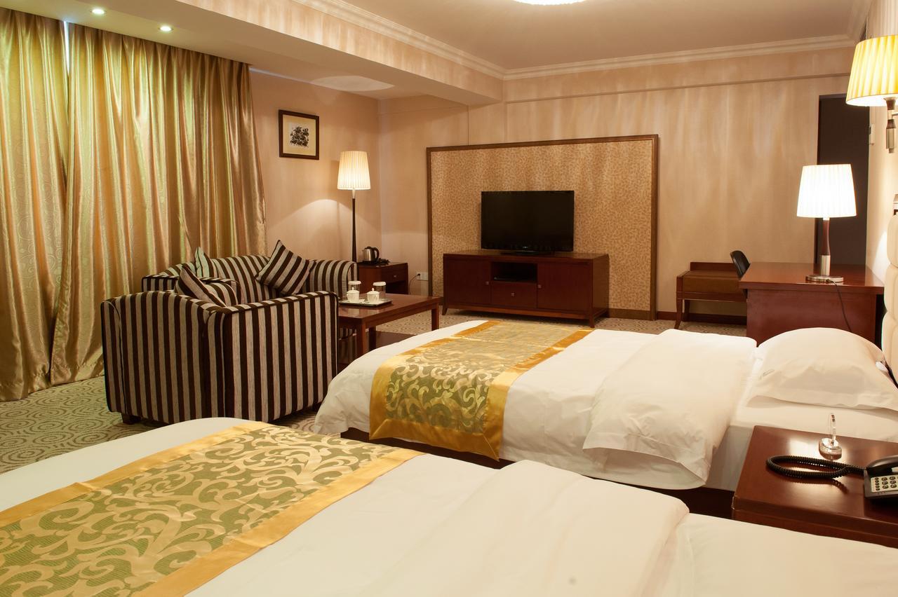 Platinum Hotel אולן בטור מראה חיצוני תמונה